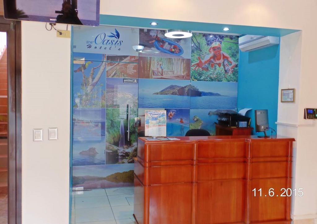 Uw Oasis Hotel La Ceiba Buitenkant foto